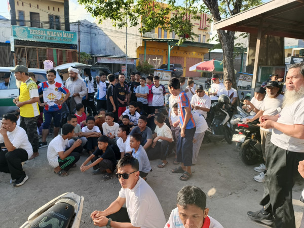 Ratusan Peserta Fun Walk Famili Wahdah Islamiyah Padati Kota Bulukumba
