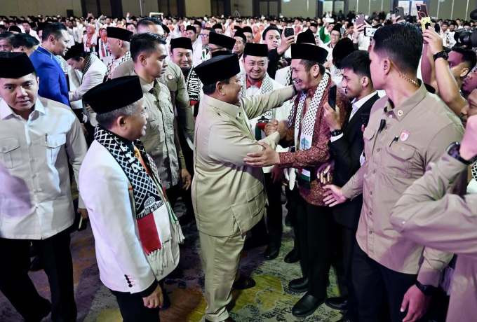 Ustaz Zaitun Rasmin Hadiri Penutupan Munas VI PKS Bersama Presiden Prabowo