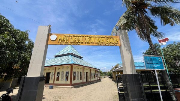 Santri PPTQ Wahdah Islamiyah Sinjai Isi Tarawih hingga Bulukumba dan Barru